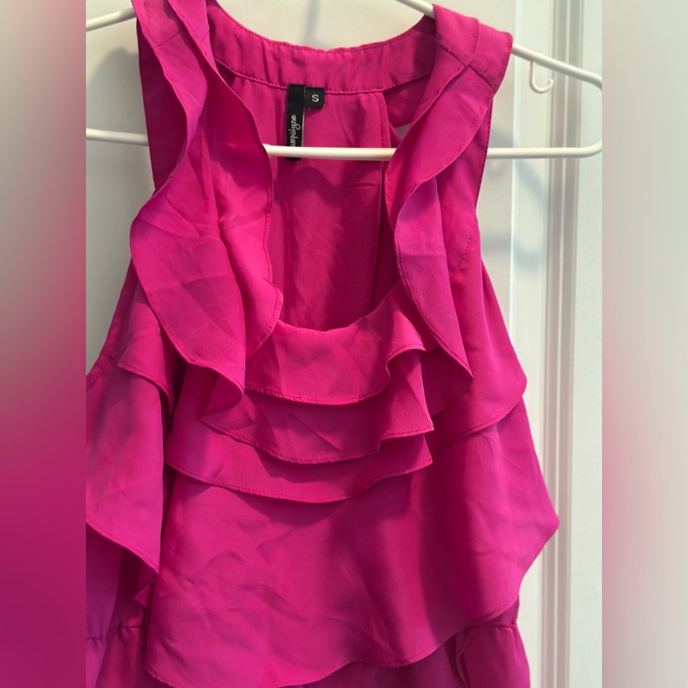 Pink Ruffled Sleeveless Top Size S - Picture 2 of 5